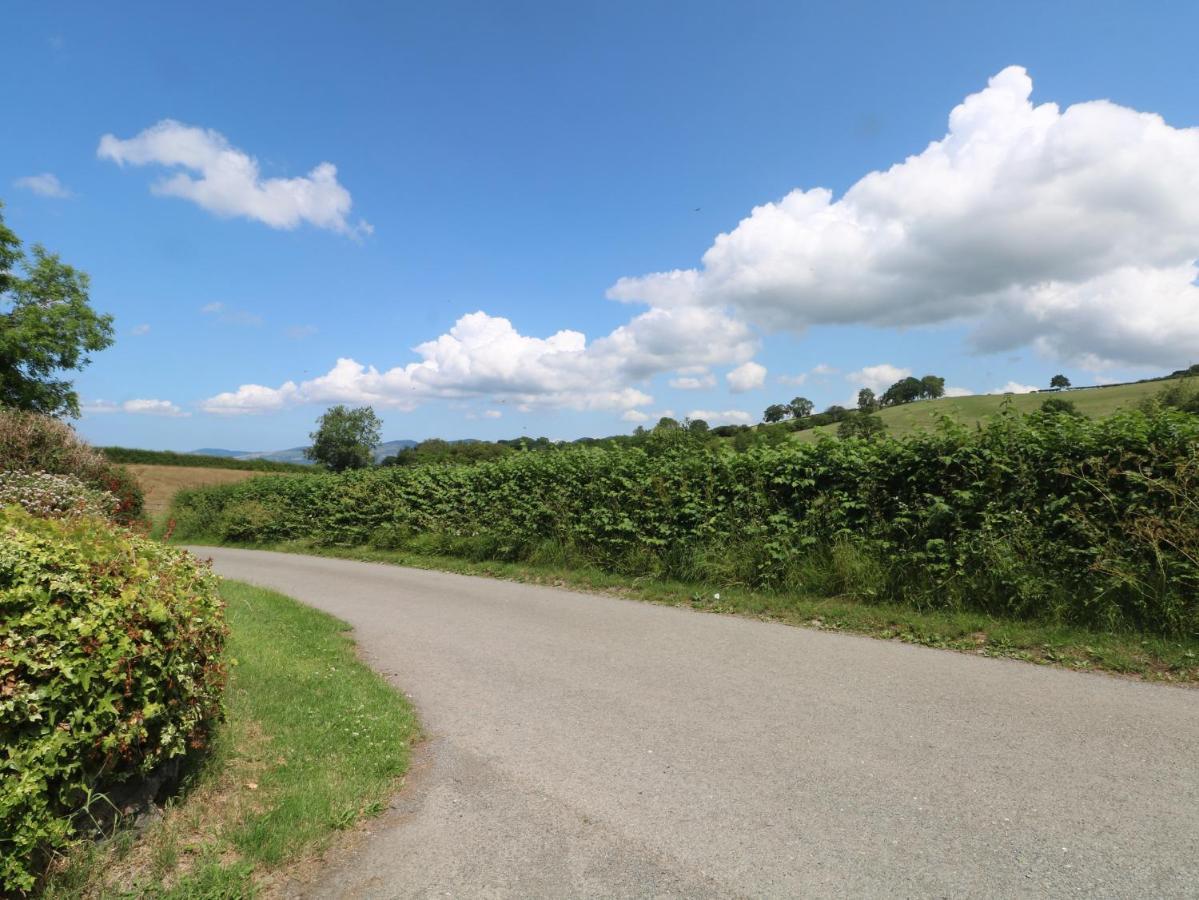 Holiday home Bodlywydd Fawr - Annexe *